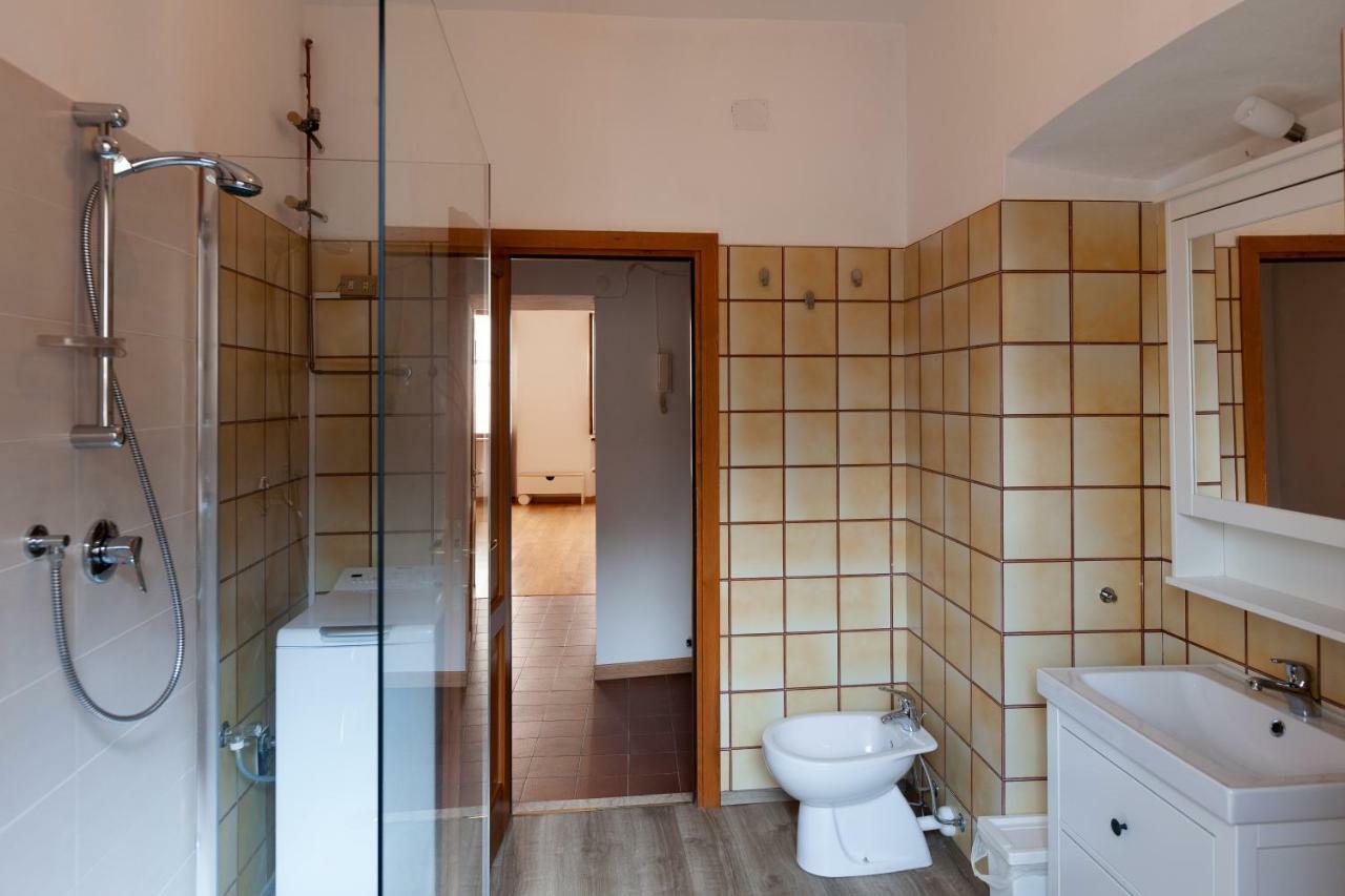 Maison Isabella - Appartamento Nel Cuore Di Aosta Luaran gambar